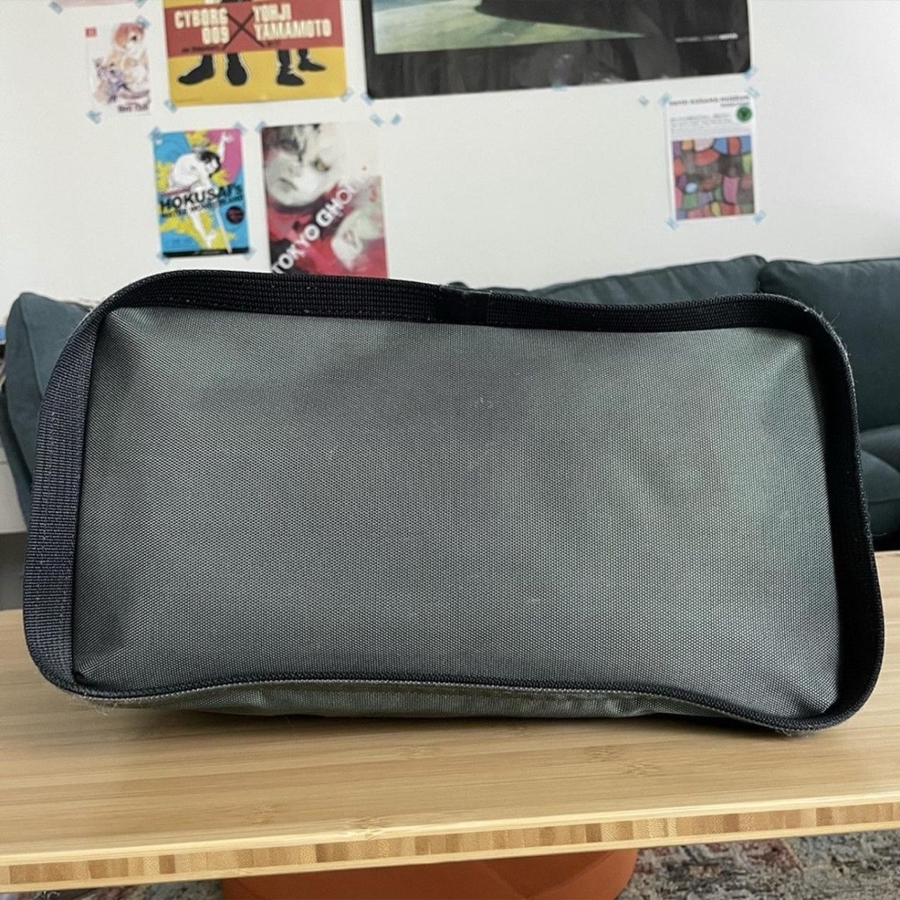 ISSEY MIYAKE Olive Green BALLISTIC NYLON Duffel Tote with Black Handles - Picture 6 of 6